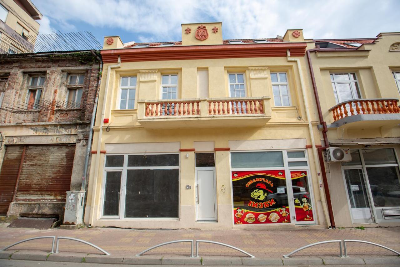 Charming Apartment In Shtip'S Downtown Štip Exterior foto
